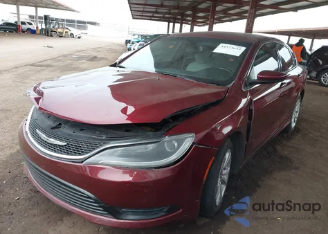2016 Chrysler 200 Touring z USA, uszkodzony, nr VIN 1C3CCCFB3GN182292